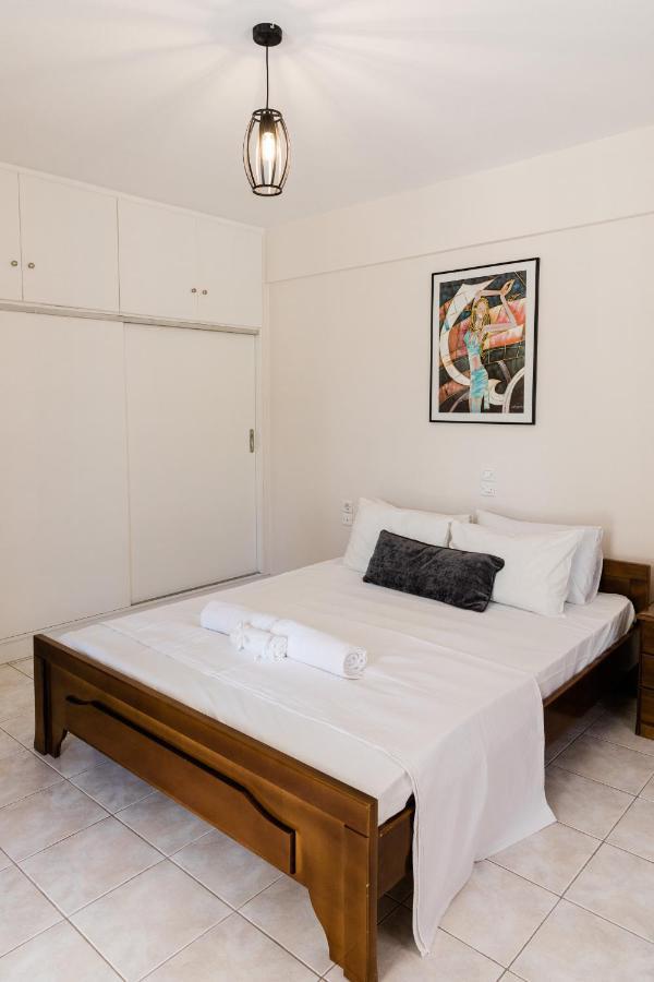 Alexandros Apartments Nydri Екстериор снимка